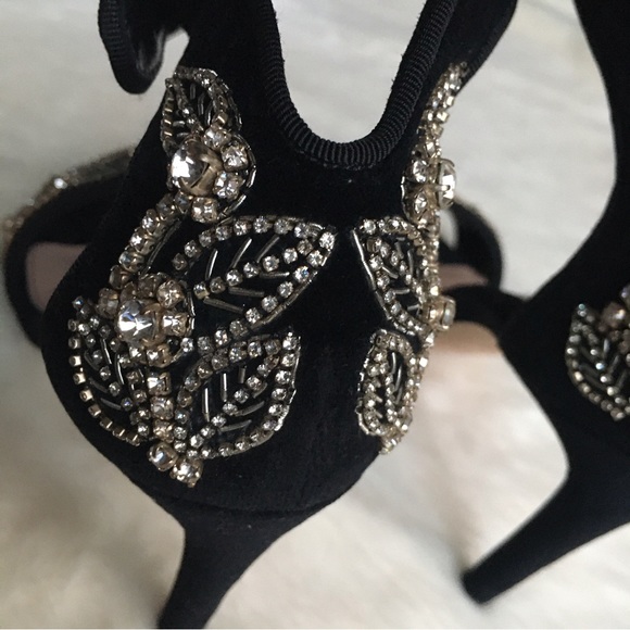 NIB Alexander McQueen Velvet Grosgrain Trim Crystal Embellished Sandals - Picture 13 of 16